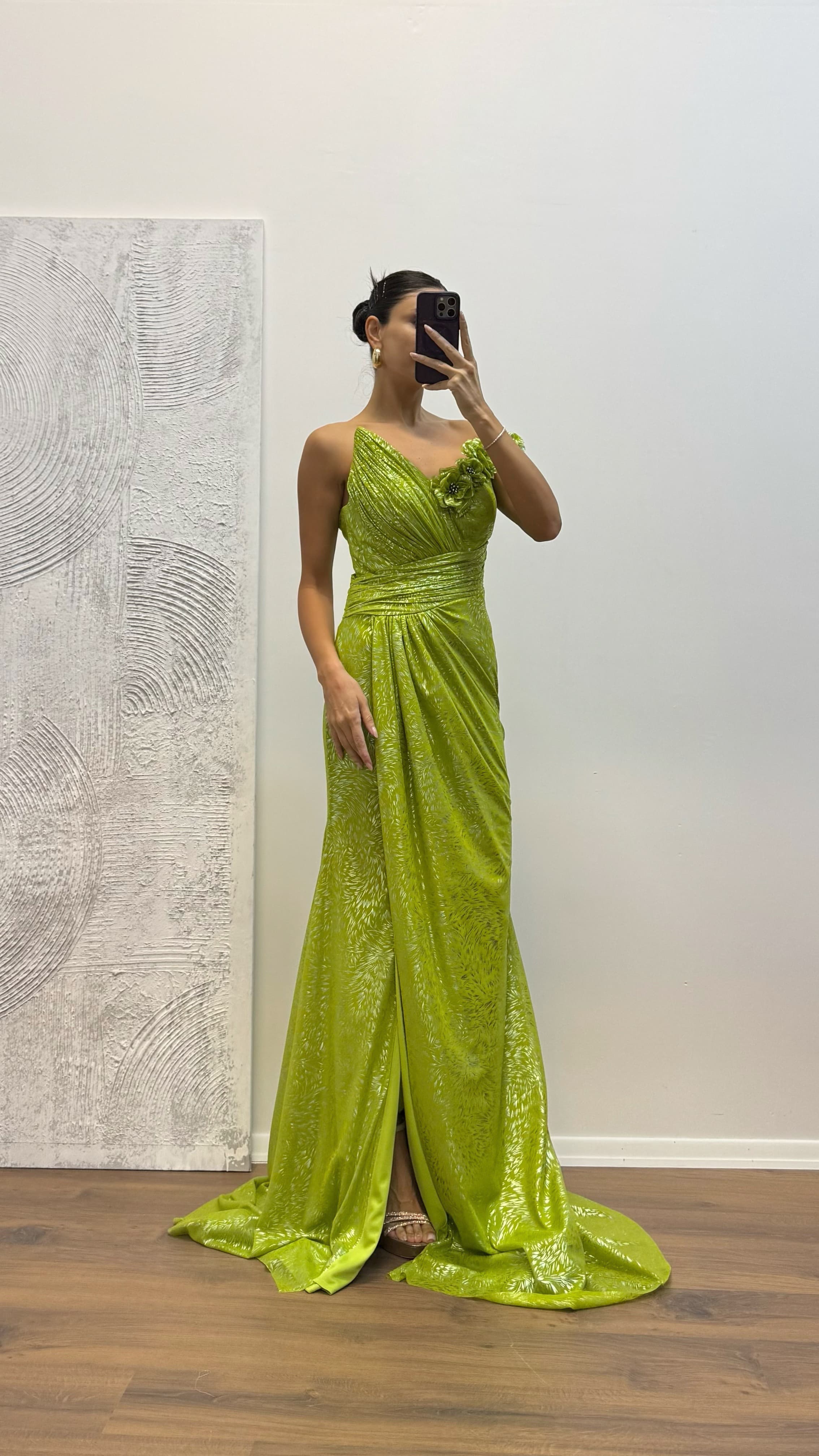 Apple Green Floral Detail Evening Dress Apple Green Floral Detail Evening Dress