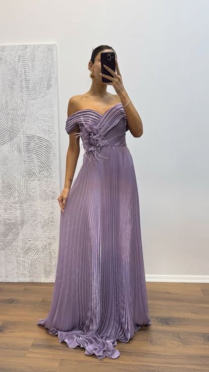 Lila Madonna Yaka Piliseli Abiye Elbise