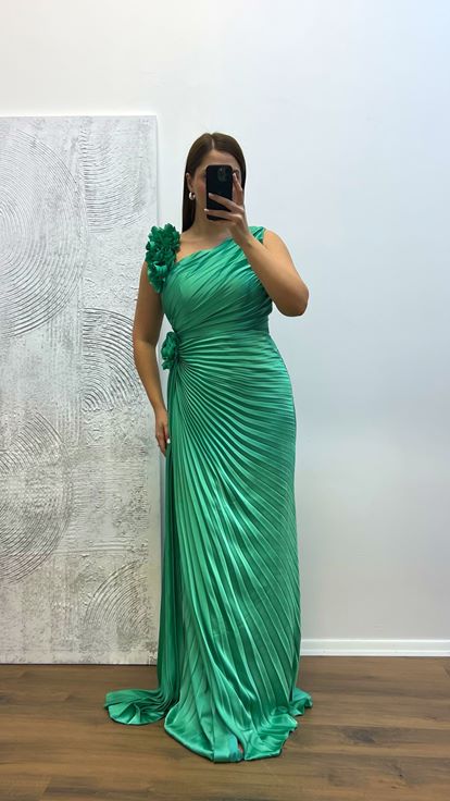Aqua Green Floral Detail Pleated Plus Size Evening Dress