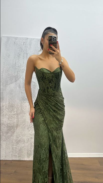 Abito da sera Dandel senza spalline kaki