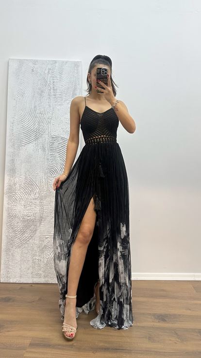 Black Strappy Knitted Pattern Evening Dress