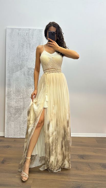 Robe de soirée à bretelles en maille à motif os