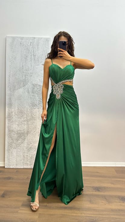 Yeşil İşleme Detay Saten Abiye Elbise