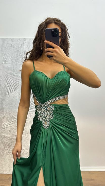 Yeşil İşleme Detay Saten Abiye Elbise