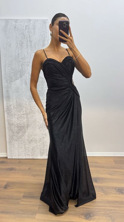 Siyah İp Askılı Abiye Elbise