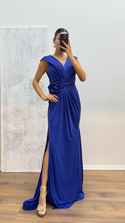 Abito da sera glitter con cinturino in sax