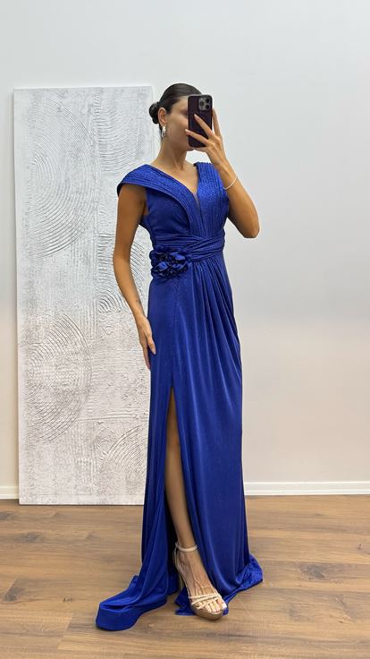 Abito da sera glitter con cinturino in sax