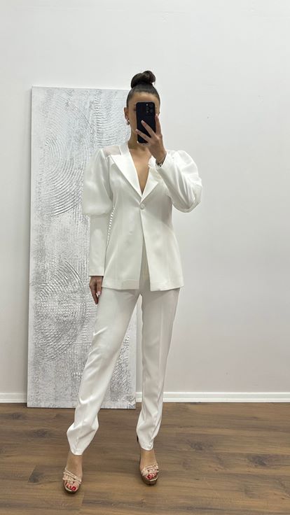 Weißes Abendkleid-Set mit Ballonärmeln