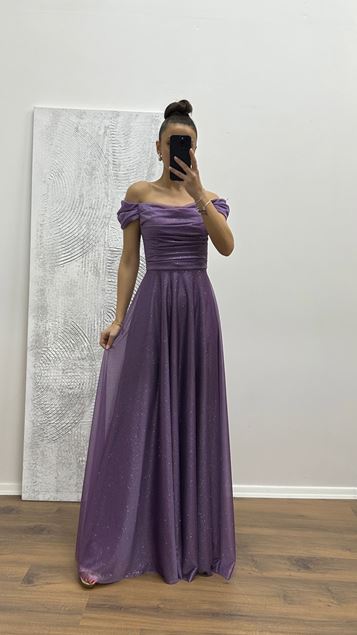 Lavendelfarbenes Abendkleid mit drapiertem Oberteil