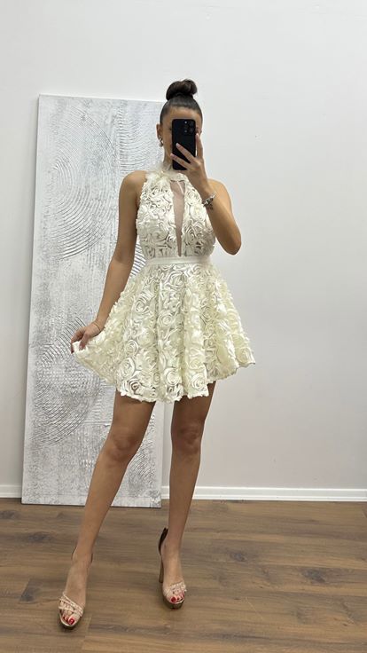 Ekru Boyundan Bağlamalı Kısa Tasarım Abiye Elbise