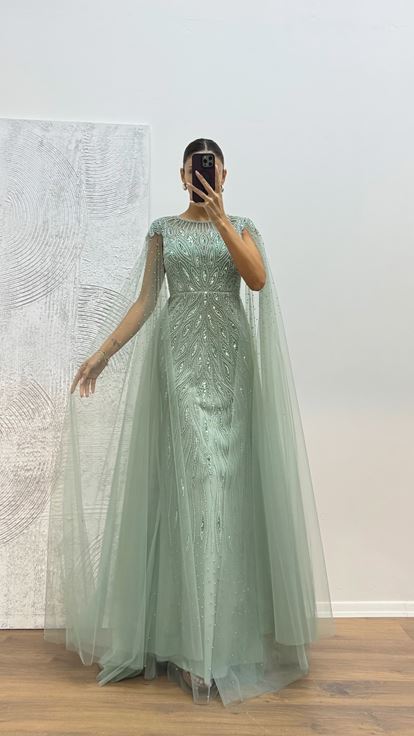 Robe de soirée brodée en tulle menthe