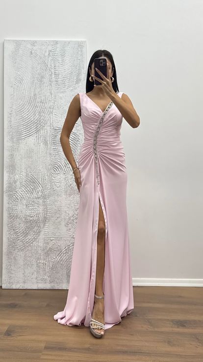 Pudra V Yaka Zincir Detay Abiye Elbise