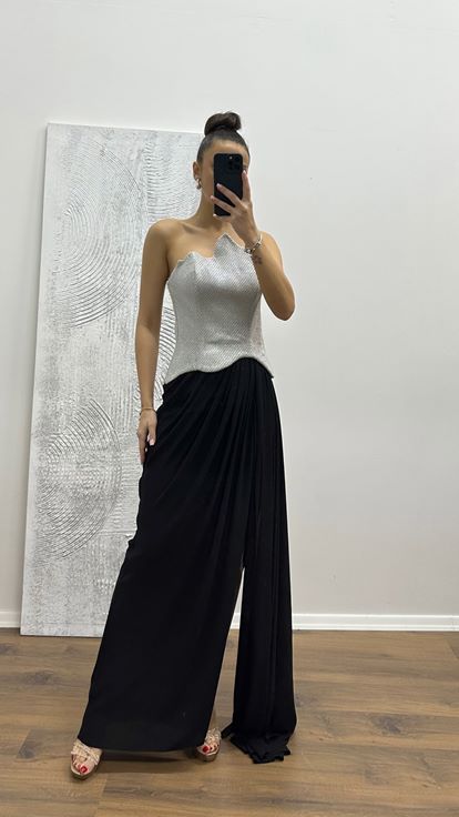 Robe de soirée argentée sans bretelles