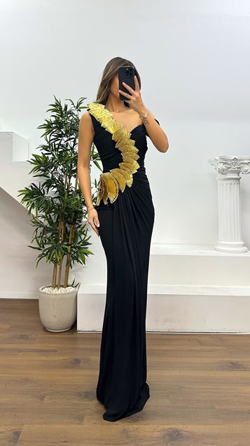 Black One Shoulder Evening Dress