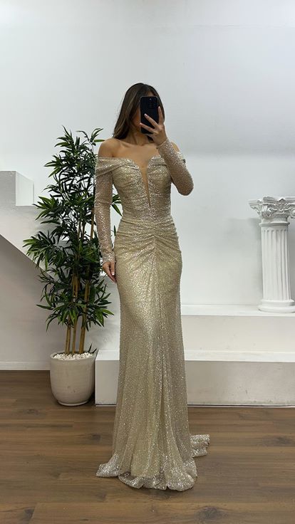 White Boat Neck Embroidered Evening Dress