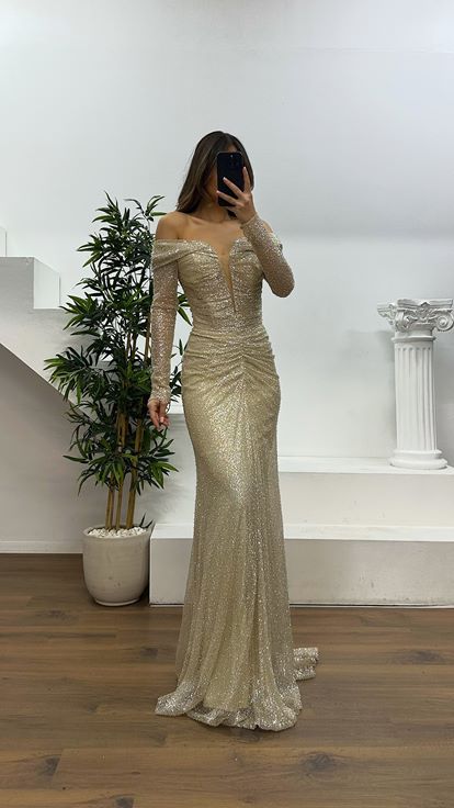 White Boat Neck Embroidered Evening Dress