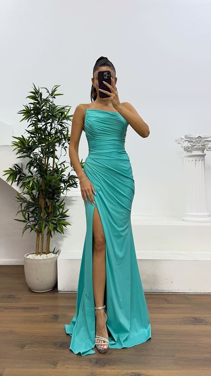 Türkisfarbenes, trägerloses Glitzer-Abendkleid