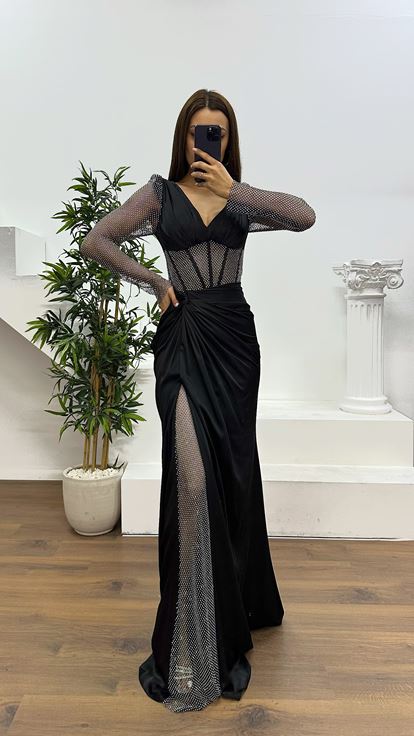 Abito da sera nero con dettagli in rete Jan Jan