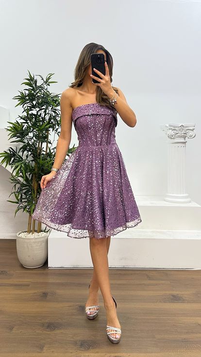 Lila Straplez Boncuklu Mini Abiye Elbise