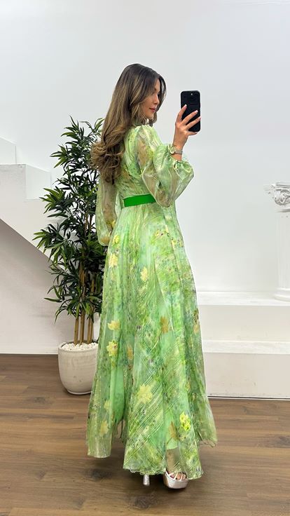 Robe de soirée en tulle à motifs floraux verts