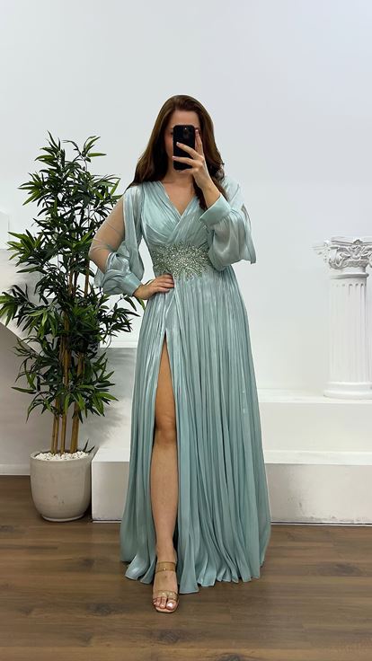 Robe de soirée grande taille avec détail de taille Cağla