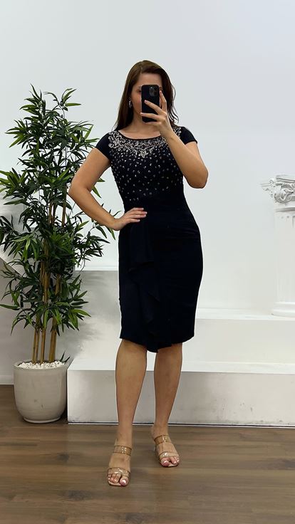 Abito da sera midi con carta da parati nera