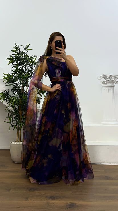 Mor Tek Omuz Büyük Beden Tül Abiye Elbise