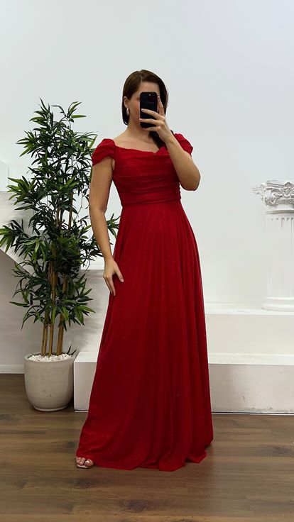 Kırmızı Göğsü Drapeli Büyük Beden Abiye Elbise