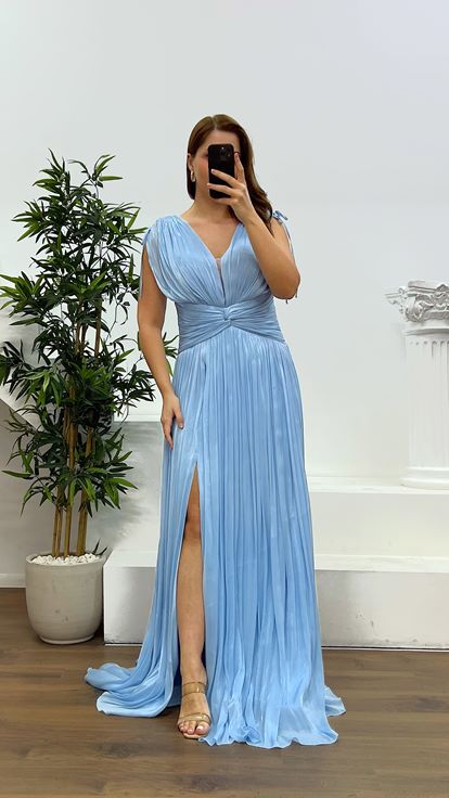 Bebe Mavi Askılı Piliseli Büyük Beden Abiye Elbise