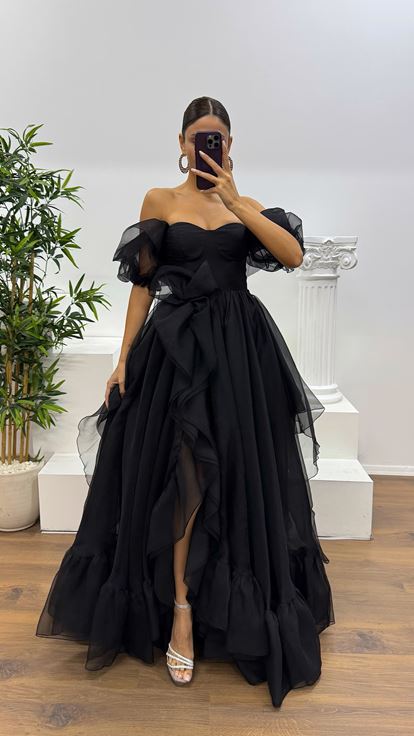 Siyah Kısa Kollu Tül Abiye Elbise