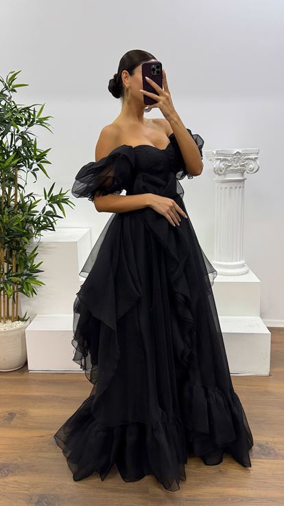 Siyah Kısa Kollu Tül Abiye Elbise