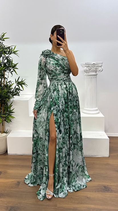 Zümrüt Tek Kol Desenli Abiye Elbise