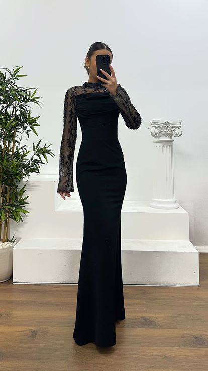 Siyah Yaka Transparan Detay Abiye Elbise