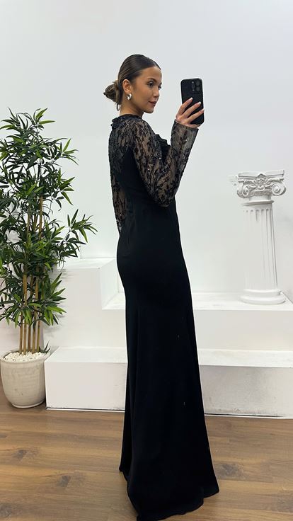 Siyah Yaka Transparan Detay Abiye Elbise