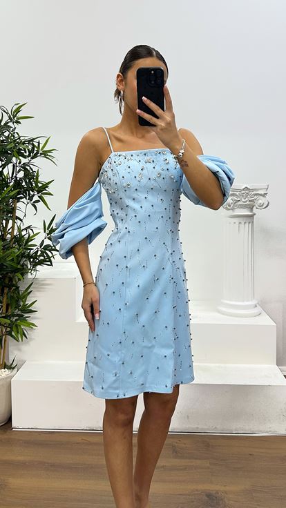 Bebe Mavi Balon Kol İşlemeli Kısa Abiye Elbise