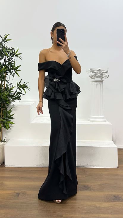 Abito da sera Valon nero con scollo a barca