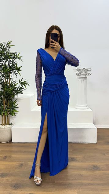 Saks V Yaka Kolları İşlemeli  Abiye Elbise
