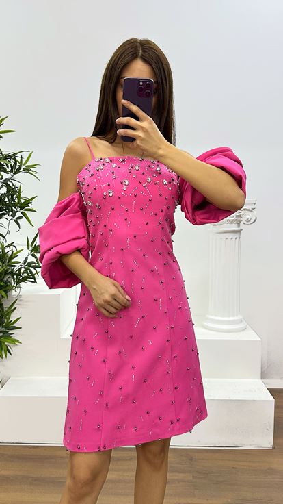 Fuşya Balon Kol İşlemeli Kısa Abiye Elbise