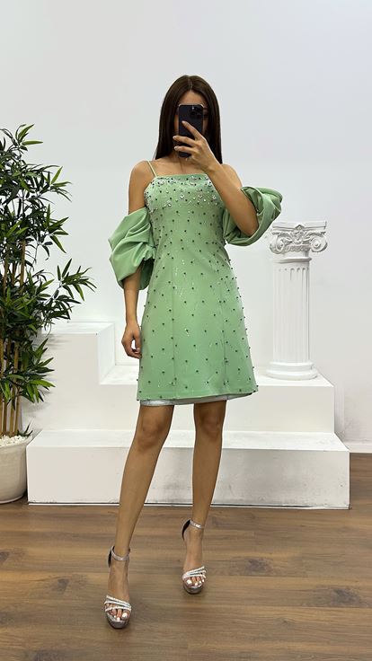 Çağla Balon Kol İşlemeli Kısa Abiye Elbise