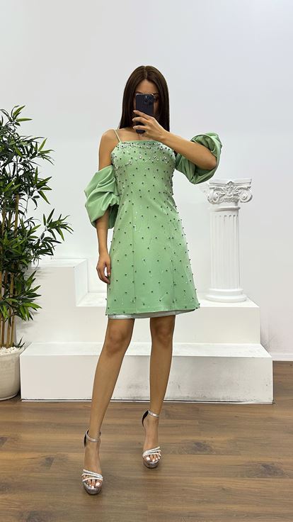 Çağla Balon Kol İşlemeli Kısa Abiye Elbise