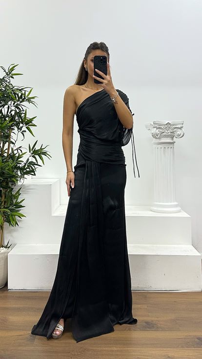 Black One Shoulder Chiffon Evening Dress