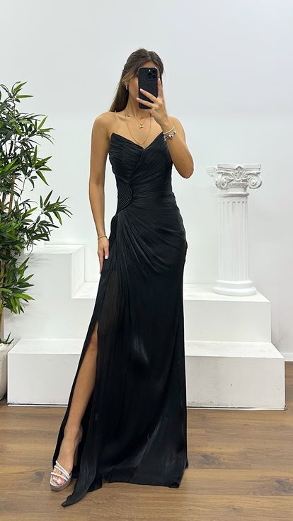 Siyah Straplez Şifon Abiye Elbise