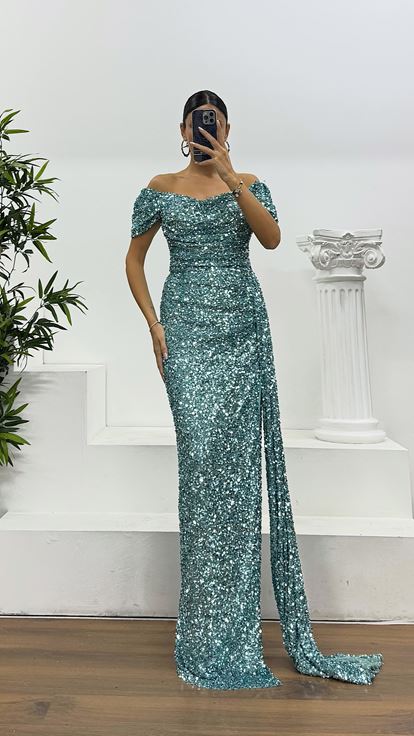 Çağla Kayık Yaka Pul Payet Abiye Elbise