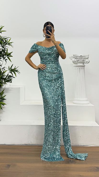 Çağla Kayık Yaka Pul Payet Abiye Elbise