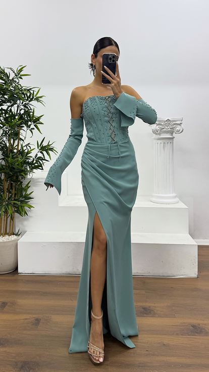 Çağla Straplez İncili Abiye Elbise