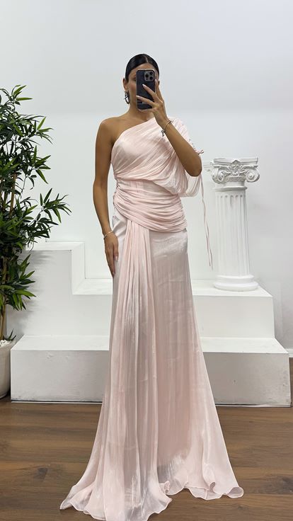 Powder Pink One Shoulder Chiffon Evening Dress