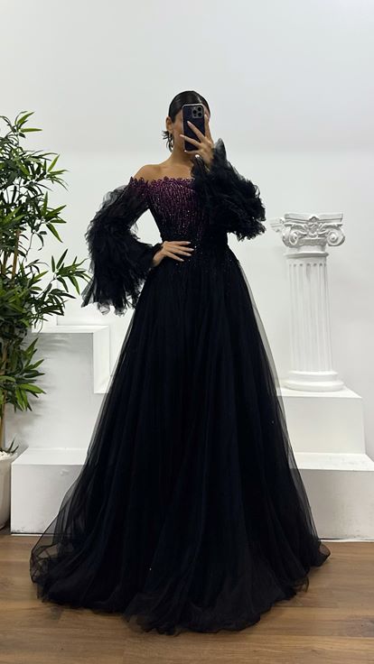 Black Tulle Embroidery Detail Special Design Evening Dress