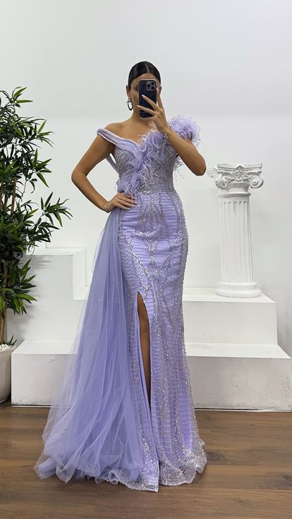 Lilac Embroidered Special Design Evening Dress