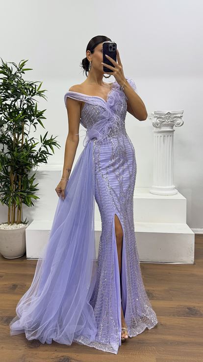 Lilac Embroidered Special Design Evening Dress