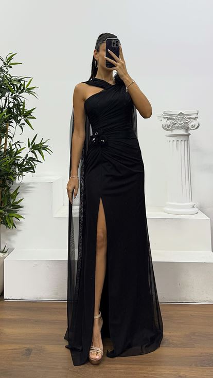 Siyah Çiçek Detay Tül Abiye Elbise